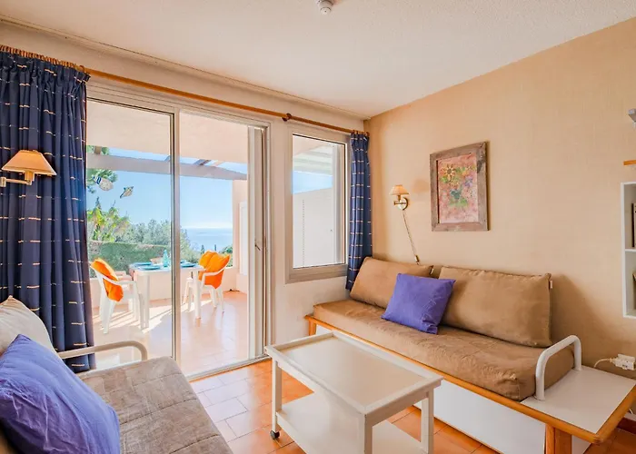 Les Coteaux De La Nartelle-3 By Interhome *